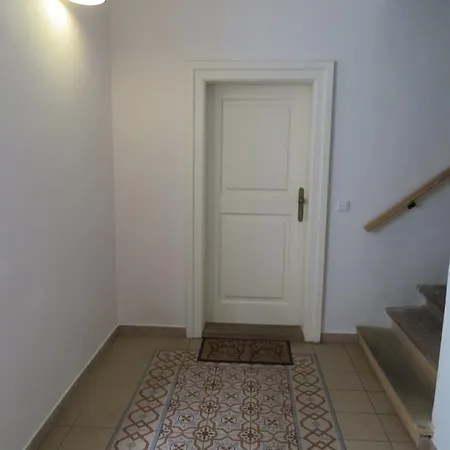 Apartamento Romantic Downtown Attic *